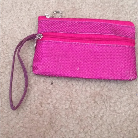 2 wallets - Picture 2 of 4